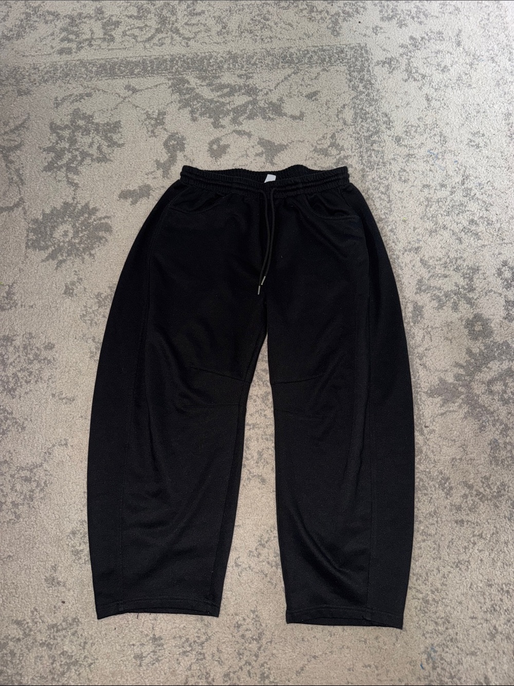 Black Drawstring Barrel Sweats